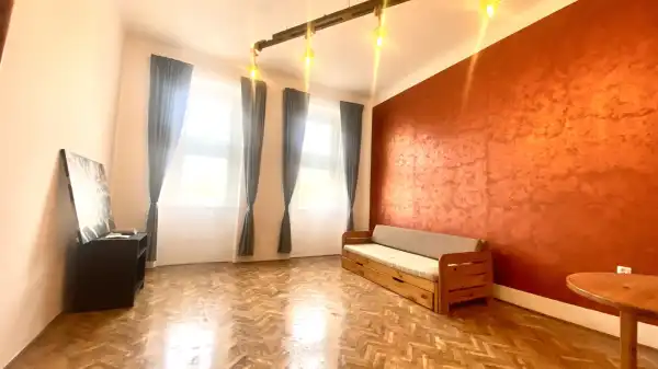 Kiadó téglalakás, Budapest, XIII. kerület 1 szoba 39 m² 210 E Ft/hó